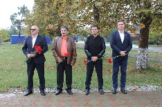 IMG_5827.JPG