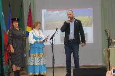 IMG_9928.JPG