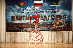 02.jpg 02.jpg