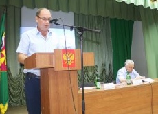 29 июля в ДК поселка Южного состоялся сход жителей с участием главы муниципального образования Динской район – Сергеем Викторовичем Жиленко.