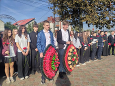 На Обелиске землякам, погибшим в годы Великой Отечественной войны состоялся торжественный митинги в честь празднования 83-й годовщины Дня освобождения Краснодарского края от немецко-фашистских захватчиков