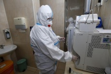 За последние сутки в крае подтвердили 572 случая заболевания коронавирусом