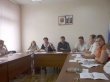 За круглым столом