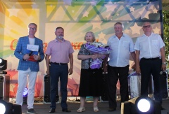 В Южном поздравили супругов, проживших в браке 55 лет!