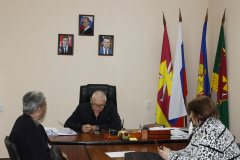 В администрации Южно-Кубанского сельского поселения состоялся очередной  прием граждан по личным вопросам.