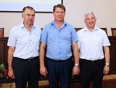 В ТРОЙКЕ ЛУЧШИХ