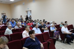 В рамках традиционных объездов глава Динского района Сергей Жиленко посетил Южно-Кубанское сельское поселение.