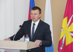 Избранный глава Динского района торжественно вступил в должность.